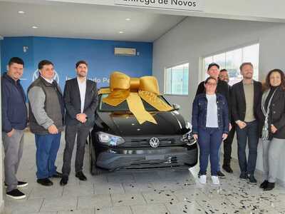 Morador de Nova Laranjeiras ganha carro 0 km em promoção da Volkswagen “Fevereiro da Sorte”